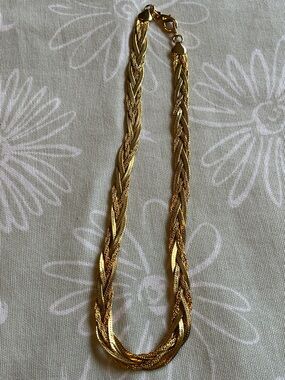Lady Remington Elegant Gold Tone Braided 18’’ Necklace